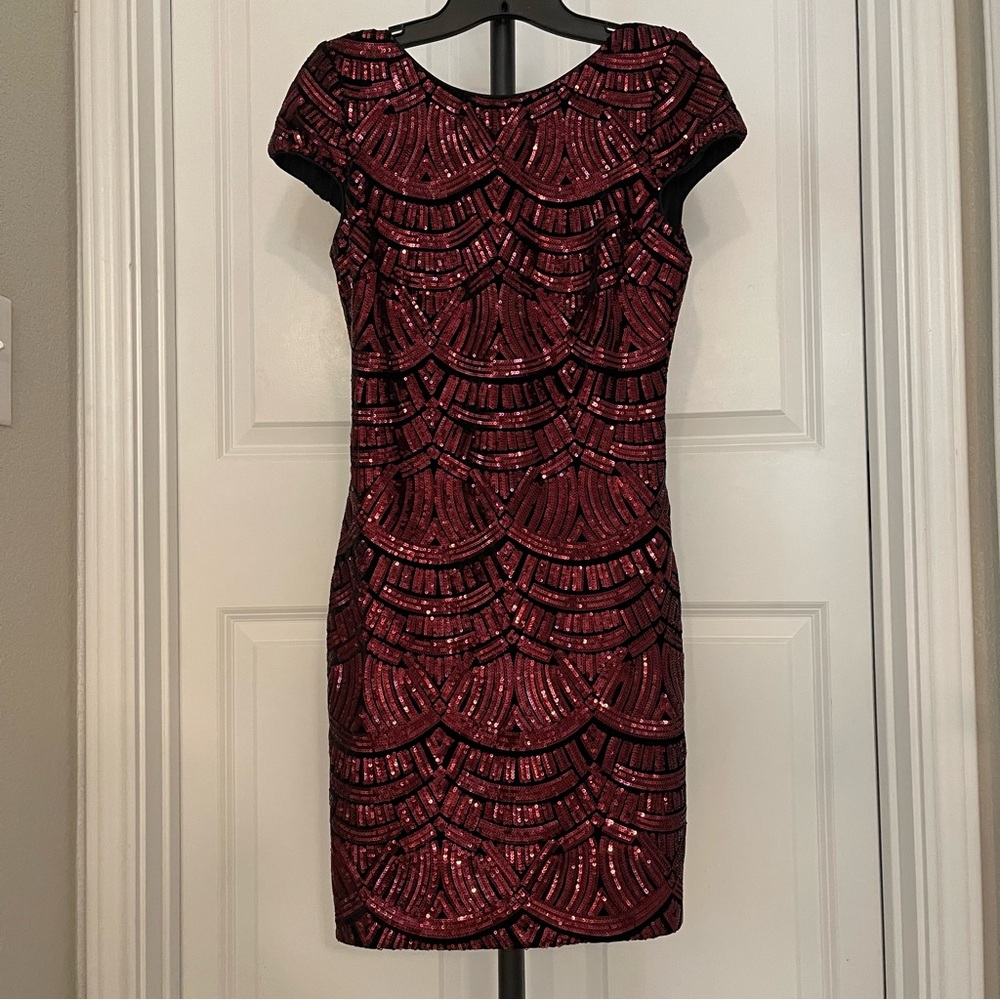 Dress The Population Tabitha Sequin Body-Con Dress, Burgundy/Black, Medium